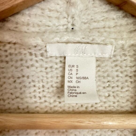 H&M Neutral Cream Baggy Relaxed Cozy Oversized Open Front Cardigan Sweater - Picture 4 of 6